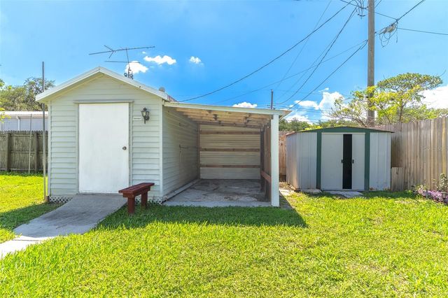 2510 ISLAND OAKS E, Lakeland, FL 33805