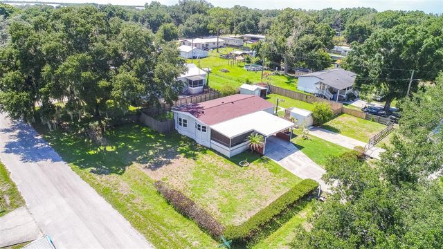 2510 ISLAND OAKS E, Lakeland, FL 33805