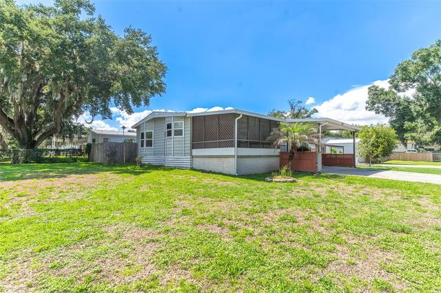 2510 ISLAND OAKS E, Lakeland, FL 33805