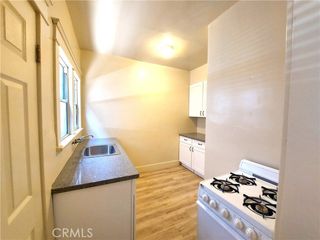1328 E 2nd 5, Long Beach, CA 90802