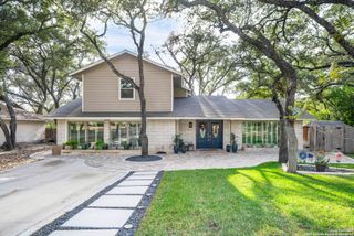 87 Roundup Dr, Castle Hills, TX 78213