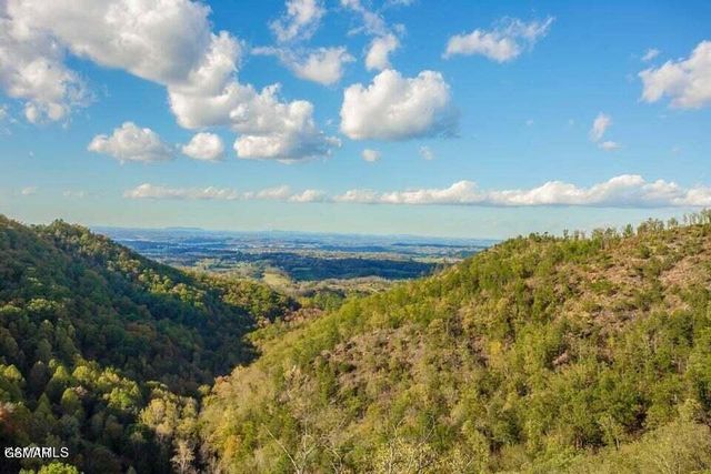 1860 Billard Way, Sevierville, TN 37876