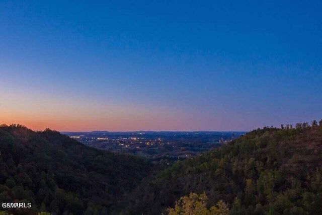 1860 Billard Way, Sevierville, TN 37876