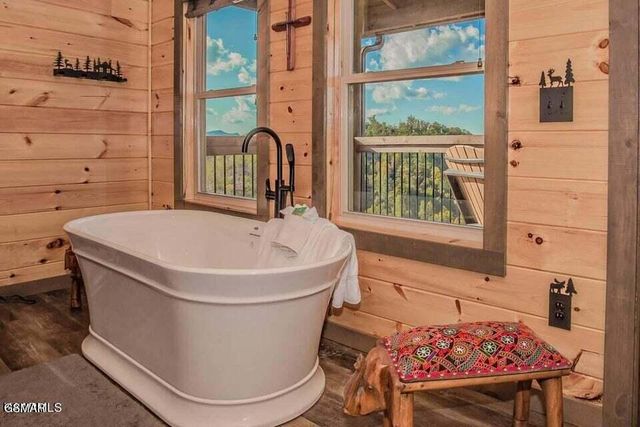 1860 Billard Way, Sevierville, TN 37876