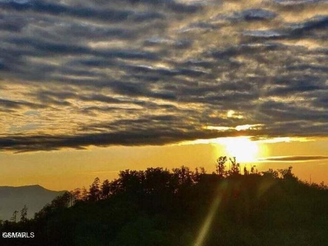 1860 Billard Way, Sevierville, TN 37876