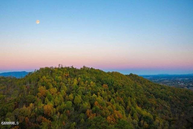 1860 Billard Way, Sevierville, TN 37876