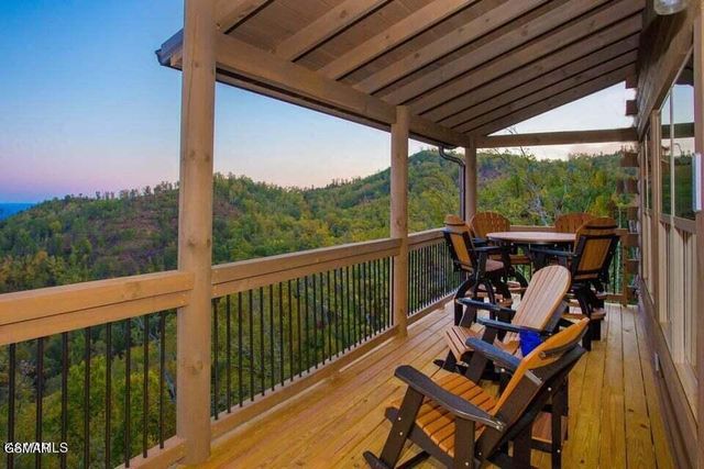 1860 Billard Way, Sevierville, TN 37876