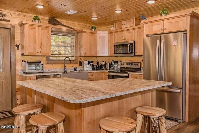 1860 Billard Way, Sevierville, TN 37876