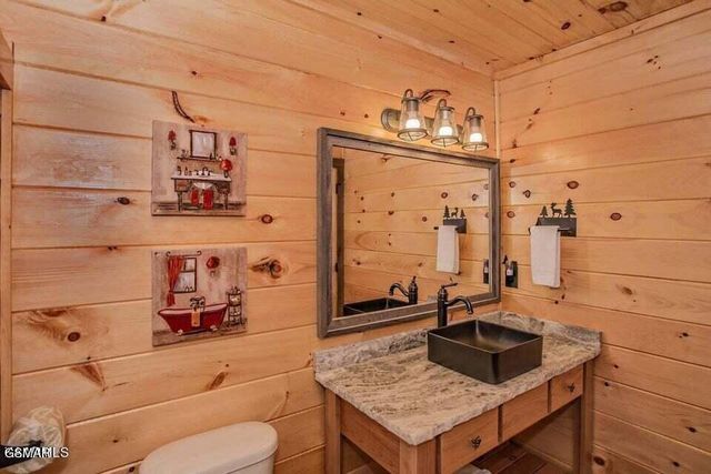 1860 Billard Way, Sevierville, TN 37876