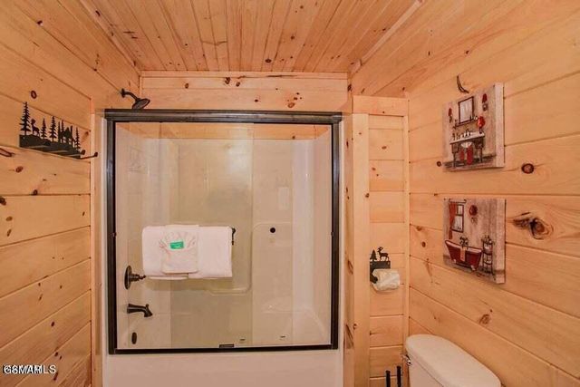 1860 Billard Way, Sevierville, TN 37876