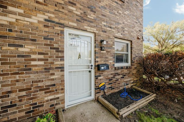 1226 Woodbrook Circle, A, Columbus, OH 43223