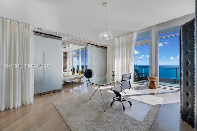 1331 Brickell Bay Dr PH4605, Miami, FL 33131