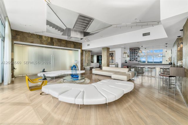 1331 Brickell Bay Dr PH4605, Miami, FL 33131