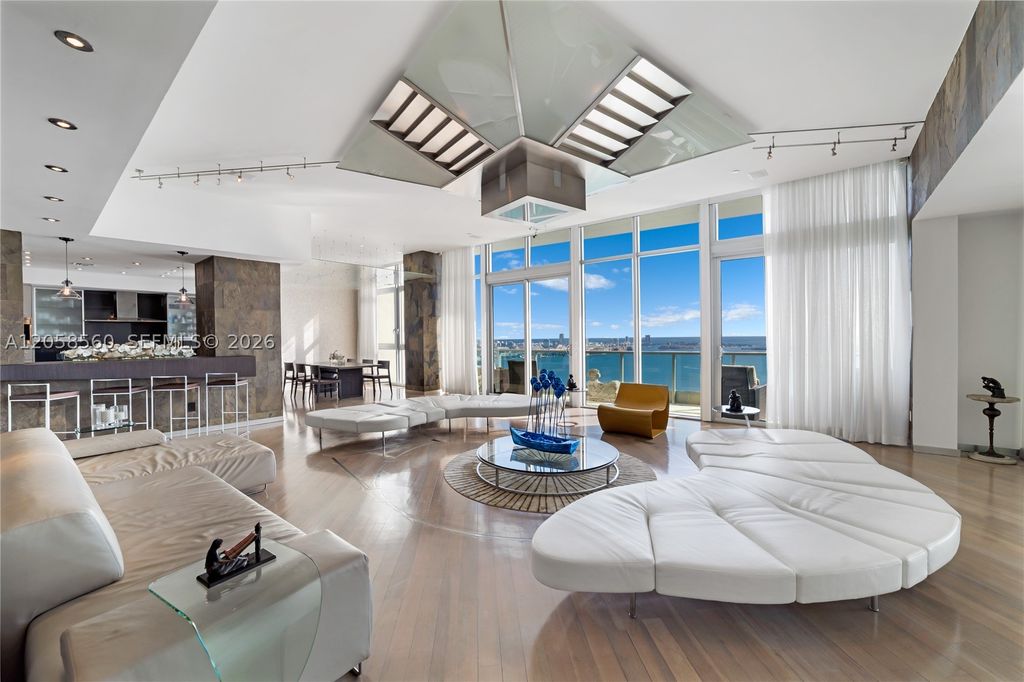 1331 Brickell Bay Dr PH4605, Miami, FL 33131