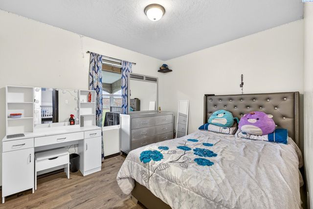 3605 Estrella Dr, Pasco, WA 99301