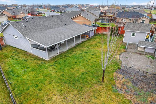 3605 Estrella Dr, Pasco, WA 99301