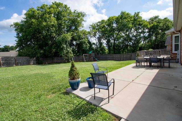 1822 Pennington Dr, Murfreesboro, TN 37129
