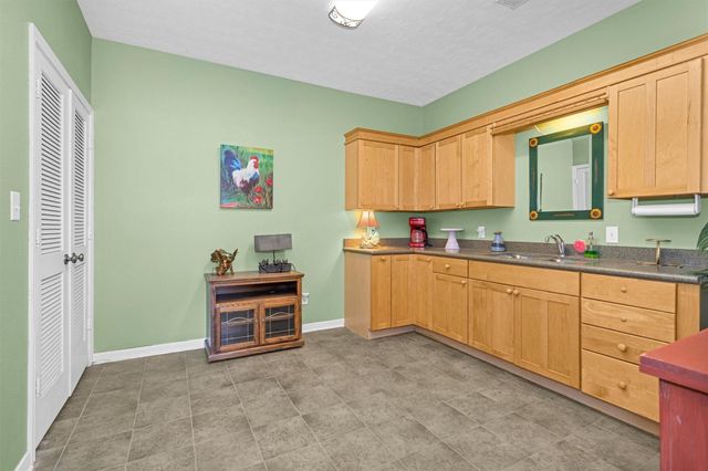 23421 Martha Williams Road, Montgomery, TX 77356