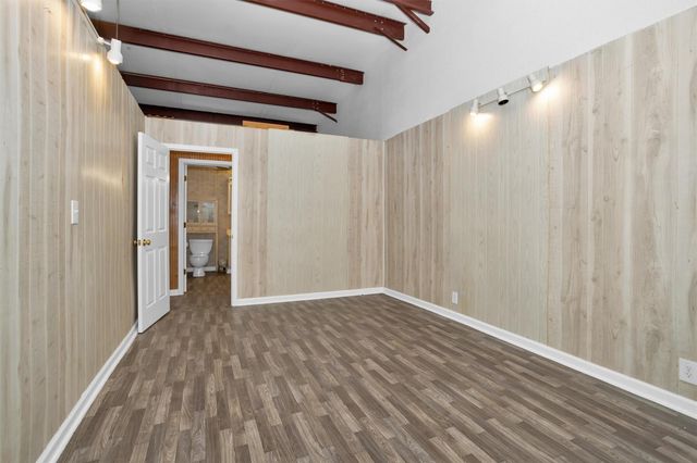 23421 Martha Williams Road, Montgomery, TX 77356