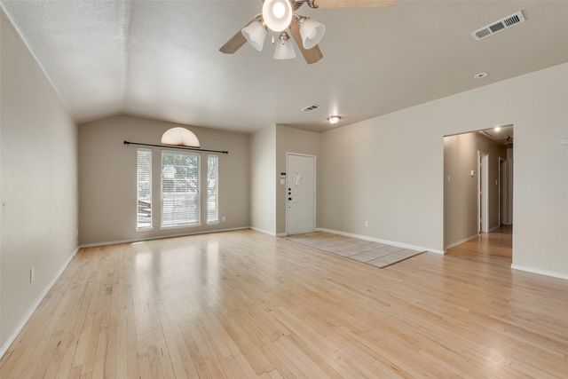 3302 Sewell Drive, Sachse, TX 75048