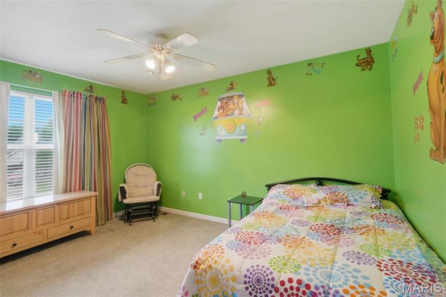 28 Seabiscuit Drive, St Charles, MO 63301