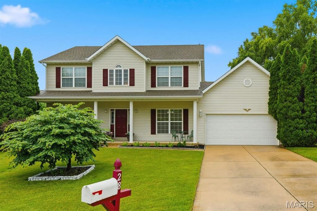 28 Seabiscuit Drive, St Charles, MO 63301