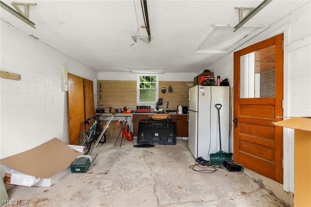 2388 W Manor Avenue, Poland, OH 44514