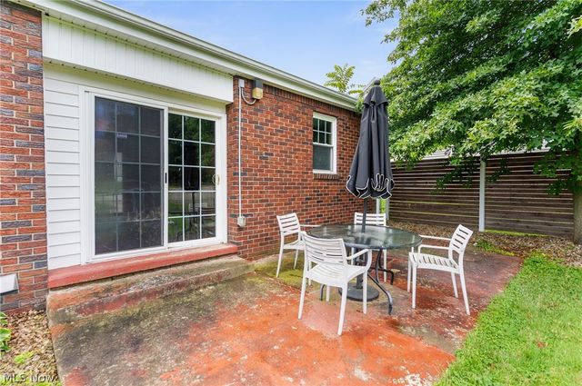 2388 W Manor Avenue, Poland, OH 44514