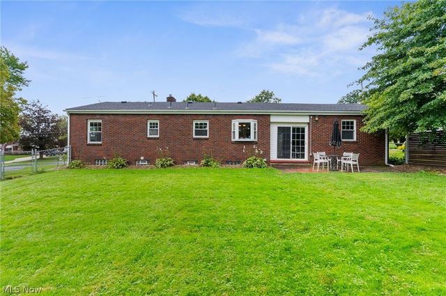 2388 W Manor Avenue, Poland, OH 44514