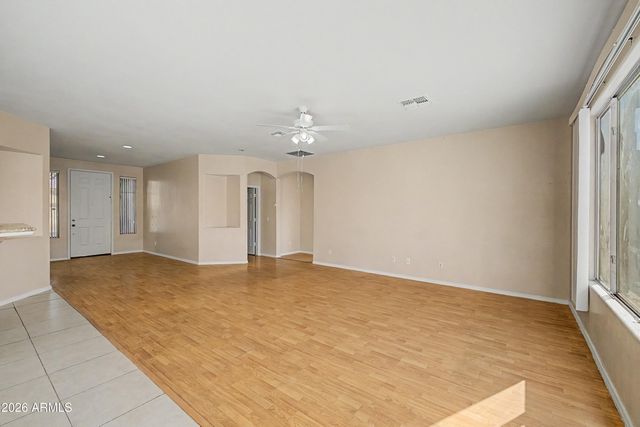 10910 W DAVIS Lane, Avondale, AZ 85323