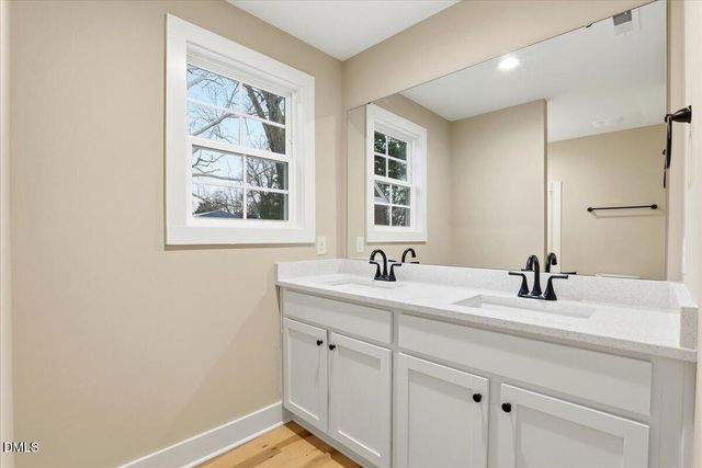 404 W James Street, La Grange, NC 28551