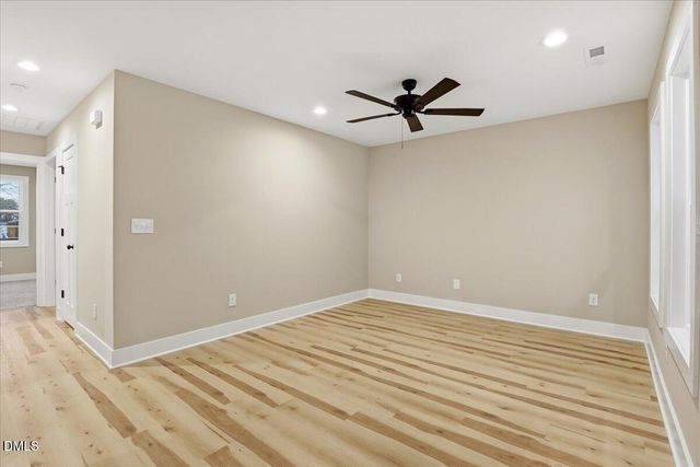404 W James Street, La Grange, NC 28551