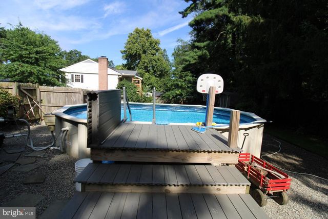 1133 COLONIAL RD, Lancaster, PA 17603