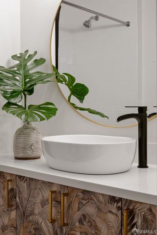 151 Alice B. Toklas Place 505, San Francisco, CA 94109