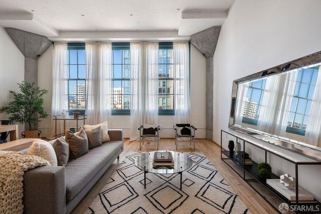 151 Alice B. Toklas Place 505, San Francisco, CA 94109