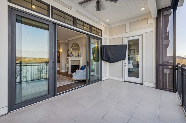 1024 Club View Dr Unit D202, Gallatin, TN 37066