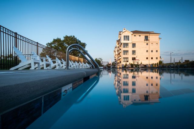 1024 Club View Dr Unit D202, Gallatin, TN 37066