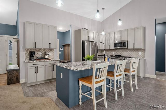 1657 Westlake ct. Court, Pacific, MO 63069