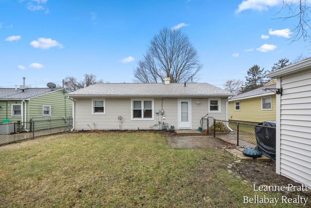 71 S Cedar Avenue, Battle Creek, MI 49037