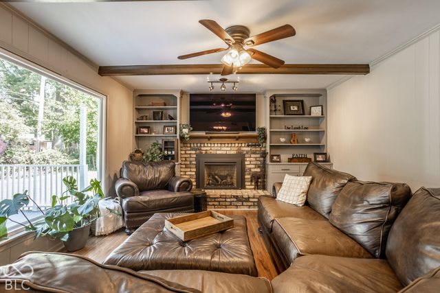 932 N Marwood Trail North Drive, Carmel, IN 46280