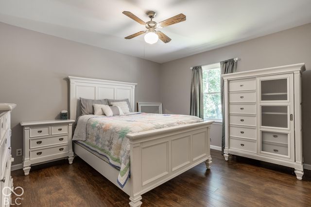 932 N Marwood Trail North Drive, Carmel, IN 46280