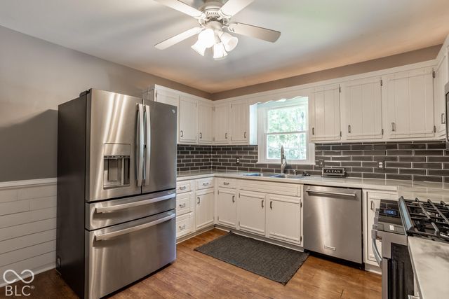 932 N Marwood Trail North Drive, Carmel, IN 46280