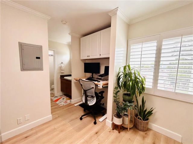1140 N Lamer, Burbank, CA 91506