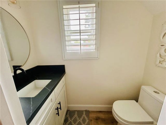 1140 N Lamer, Burbank, CA 91506