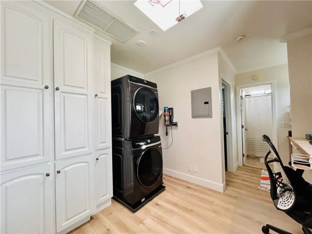 1140 N Lamer, Burbank, CA 91506