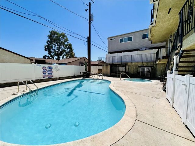 1140 N Lamer, Burbank, CA 91506