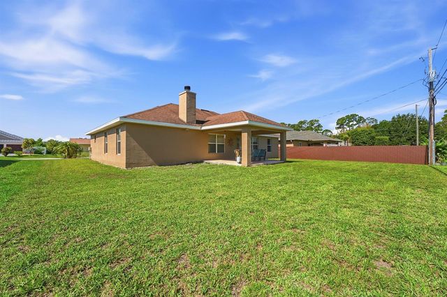 1781 SW Starman Avenue, Port St. Lucie, FL 34953