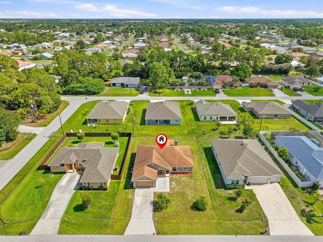 1781 SW Starman Avenue, Port St. Lucie, FL 34953