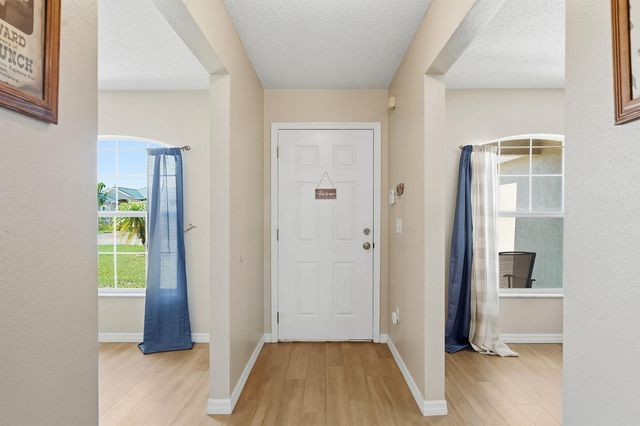 1781 SW Starman Avenue, Port St. Lucie, FL 34953