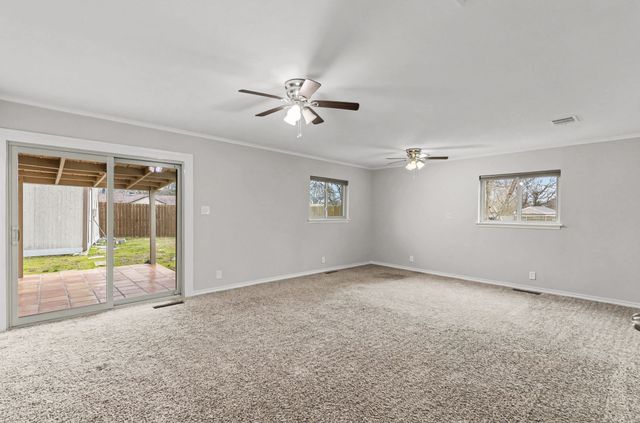 1508 Skyline Drive, Greenville, TX 75401